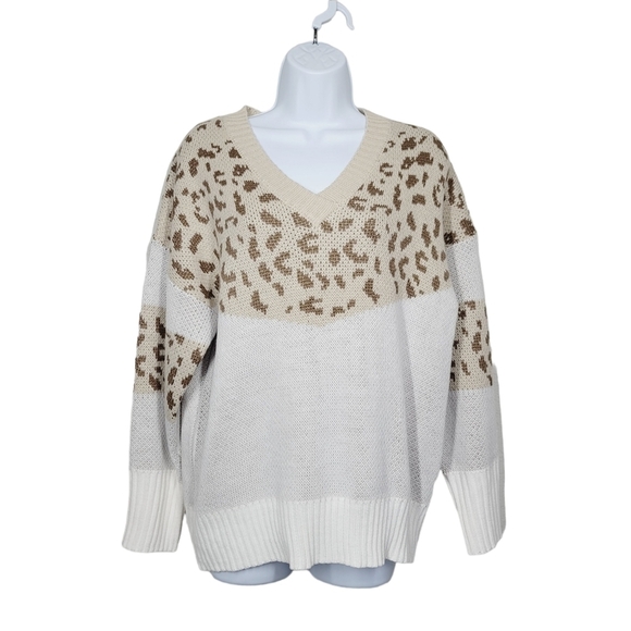 Cezele Cream and Leopard Print V-Neck Sweater - Picture 3 of 6
